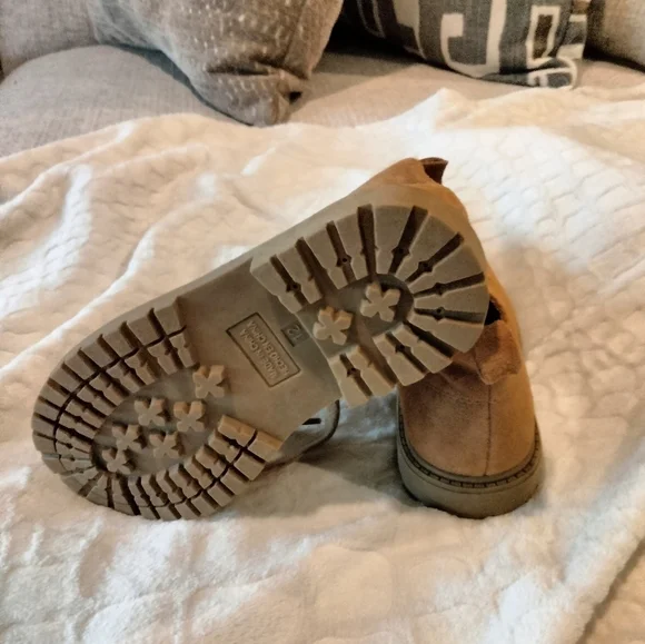 GAP Kids Suede High Top Boots - Picture 4 of 6